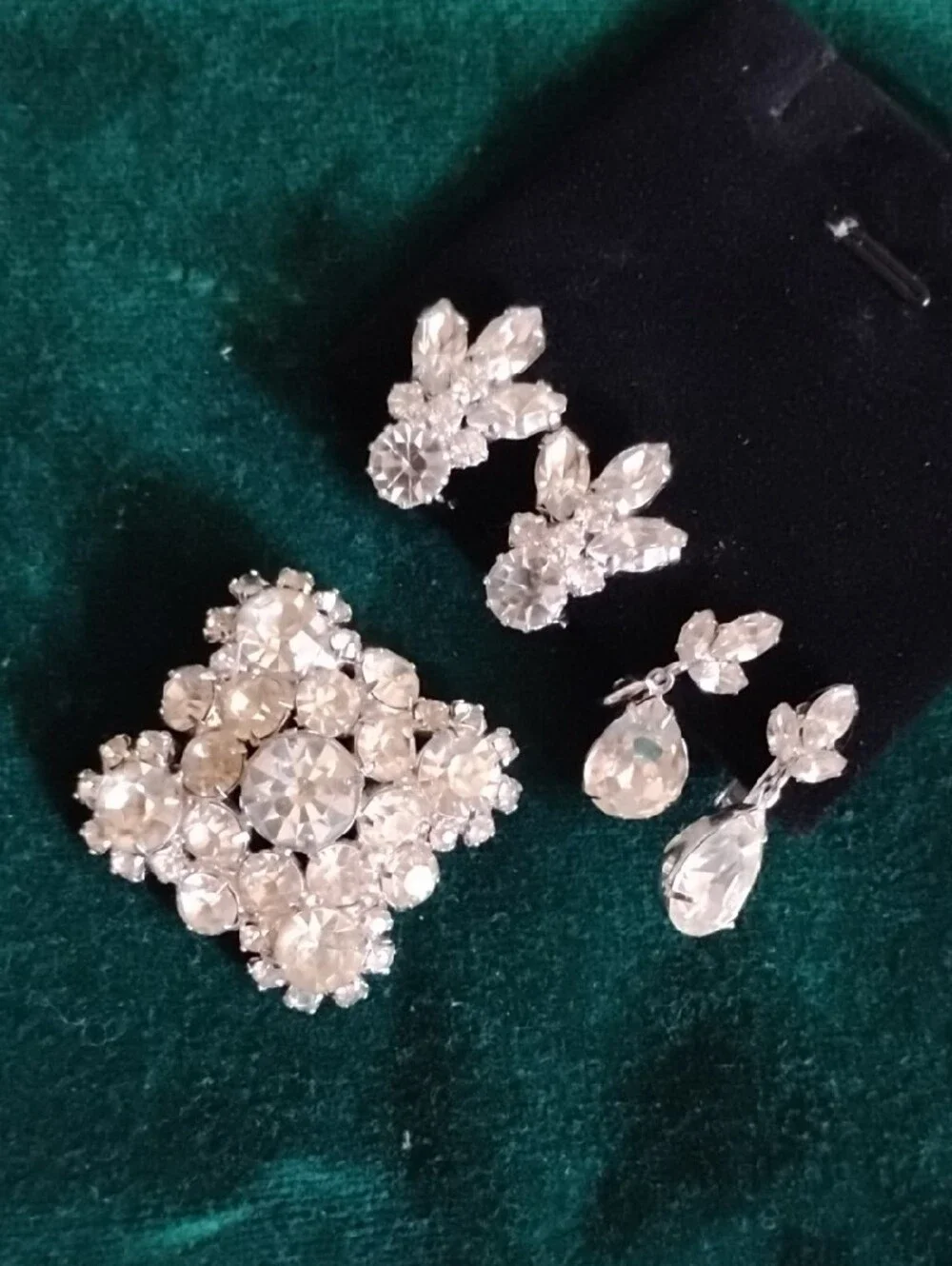 Vintage Crystal Brooch With Earrings